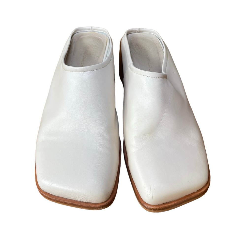 Intentionally blank, healed mule, size 9